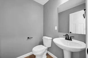 502 Travis Dr, Carlock, IL 61725 - Photo 19