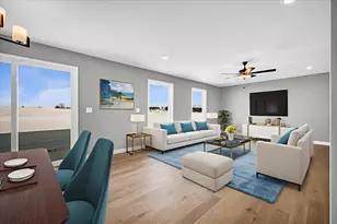 502 Travis Dr, Carlock, IL 61725 - Photo 5