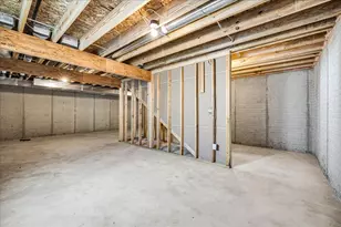 502 Travis Dr, Carlock, IL 61725 - Photo 33