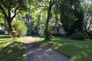 29 S Hickory Ave, Fox Lake, IL 60020 - Photo 21