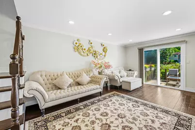 691 Lakeside Circle Drive, Wheeling, IL 60090 - Photo 5