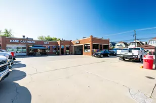 5900 W Addison St, Chicago, IL 60634 - Photo 13