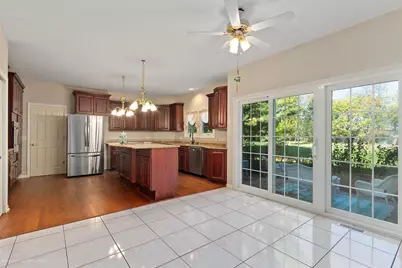 52 Oak Creek Drive, Yorkville, IL 60560 - Photo 9