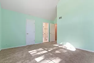 52 Oak Creek Dr, Yorkville, IL 60560 - Photo 25
