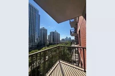 1250 S Indiana Avenue #702, Chicago, IL 60605 - Photo 17