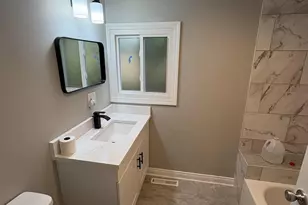 36 E 151st St, Harvey, IL 60426 - Photo 9