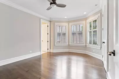 1828 W Larchmont Avenue, Chicago, IL 60613 - Photo 21