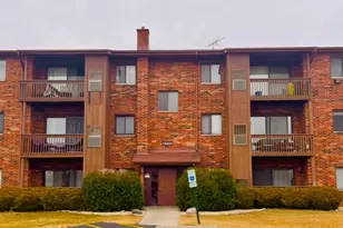 15805 Peggy Ln, Oak Forest, IL 60452 - Photo 1