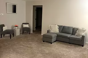 15805 Peggy Ln, Oak Forest, IL 60452 - Photo 3