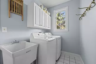 1845 W North Pond Ln, Lake Forest, IL 60045 - Photo 19