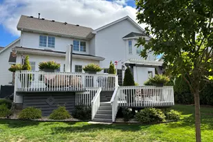 2006 Woodbine Rd, Bloomington, IL 61704 - Photo 3