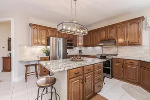 2006 Woodbine Rd, Bloomington, IL 61704 - Photo 41