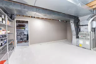 2006 Woodbine Rd, Bloomington, IL 61704 - Photo 77