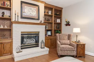 2006 Woodbine Rd, Bloomington, IL 61704 - Photo 35