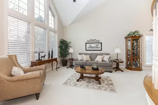 2006 Woodbine Rd, Bloomington, IL 61704 - Photo 25