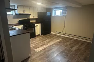 800 Ave B, Rochelle, IL 61068 - Photo 3