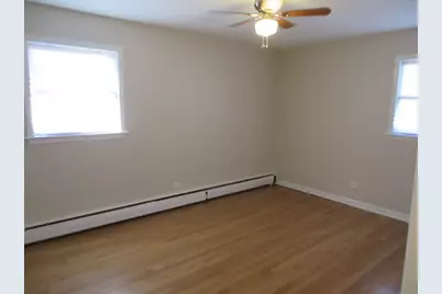 2918 W 99th Place, Evergreen Park, IL 60805 - Photo 17