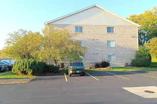 6810 Ridge Point Dr, Oak Forest, IL 60452 - Photo 5