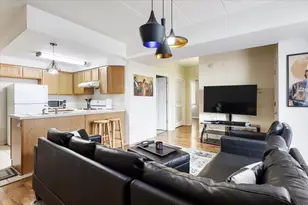 2734 S Wentworth Ave, Chicago, IL 60616 - Photo 7