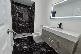 6007 N Sheridan Rd, Chicago, IL 60660 - Photo 9