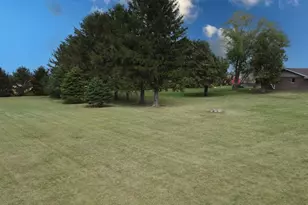 358 E State Route 116, Ashkum, IL 60911 - Photo 43