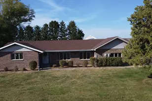 358 E State Route 116, Ashkum, IL 60911 - Photo 3