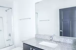 6355 N Wayne Ave, Chicago, IL 60660 - Photo 3