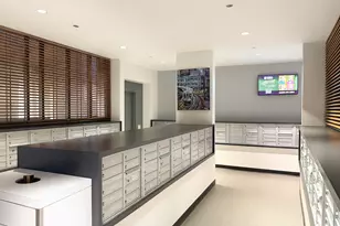 235 W Van Buren St, Chicago, IL 60607 - Photo 5