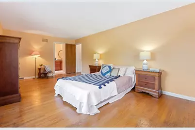 455 Laburnum Drive, Northbrook, IL 60062 - Photo 13