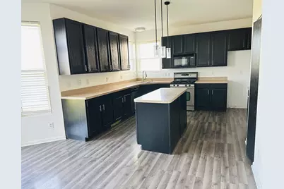 4686 Plymouth Avenue, Yorkville, IL 60560 - Photo 3