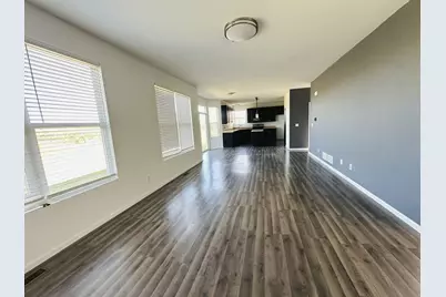 4686 Plymouth Avenue, Yorkville, IL 60560 - Photo 9