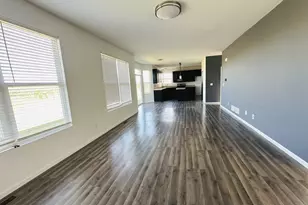 4686 Plymouth Ave, Yorkville, IL 60560 - Photo 9