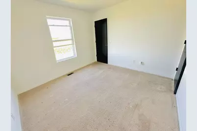 4686 Plymouth Avenue, Yorkville, IL 60560 - Photo 13