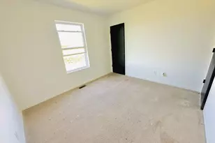 4686 Plymouth Ave, Yorkville, IL 60560 - Photo 13