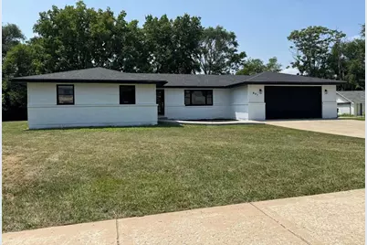 831 Richards Street, Joliet, IL 60433 - Photo 3