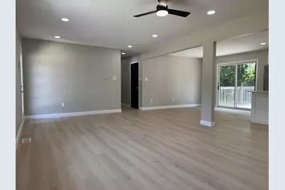 831 Richards Street, Joliet, IL 60433 - Photo 13