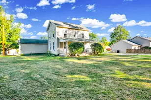 612 E North St, Leroy, IL 61752 - Photo 25