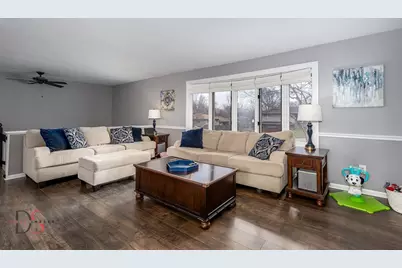 111 Sherwood Place, Morris, IL 60450 - Photo 5