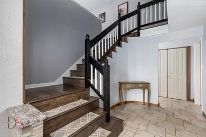 111 Sherwood Place, Morris, IL 60450 - Photo 3