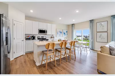 1033 Juniper Drive, Sycamore, IL 60178 - Photo 7