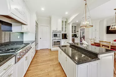 900 N Prospect Avenue, Park Ridge, IL 60068 - Photo 9