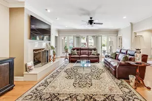 900 N Prospect Ave, Park Ridge, IL 60068 - Photo 5