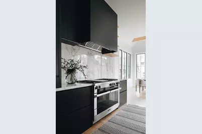 13 S Elm Street, Hinsdale, IL 60521 - Photo 7