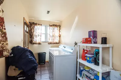 8351 S Cregier Avenue, Chicago, IL 60617 - Photo 17