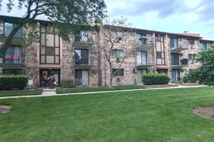 224 Klein Creek Ct, Carol Stream, IL 60188 - Photo 1