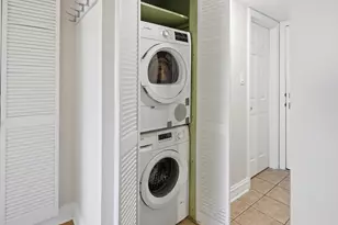 960 Beau Dr, Des Plaines, IL 60016 - Photo 15