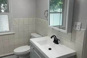 330 Park Ave, Cary, IL 60013 - Photo 11