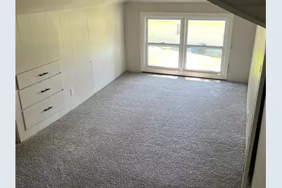 330 Park Avenue, Cary, IL 60013 - Photo 9