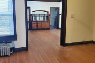 4751 S Forrestville Ave, Chicago, IL 60615 - Photo 9