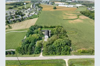 1610 Town Hall Road, Beloit, WI 53511 - Photo 3